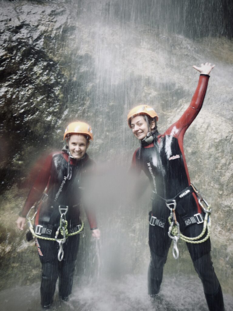 Kleine Dusche beim Canyoning